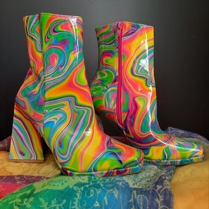 Rainbow Swirl Triangle Heel Ankel Boots